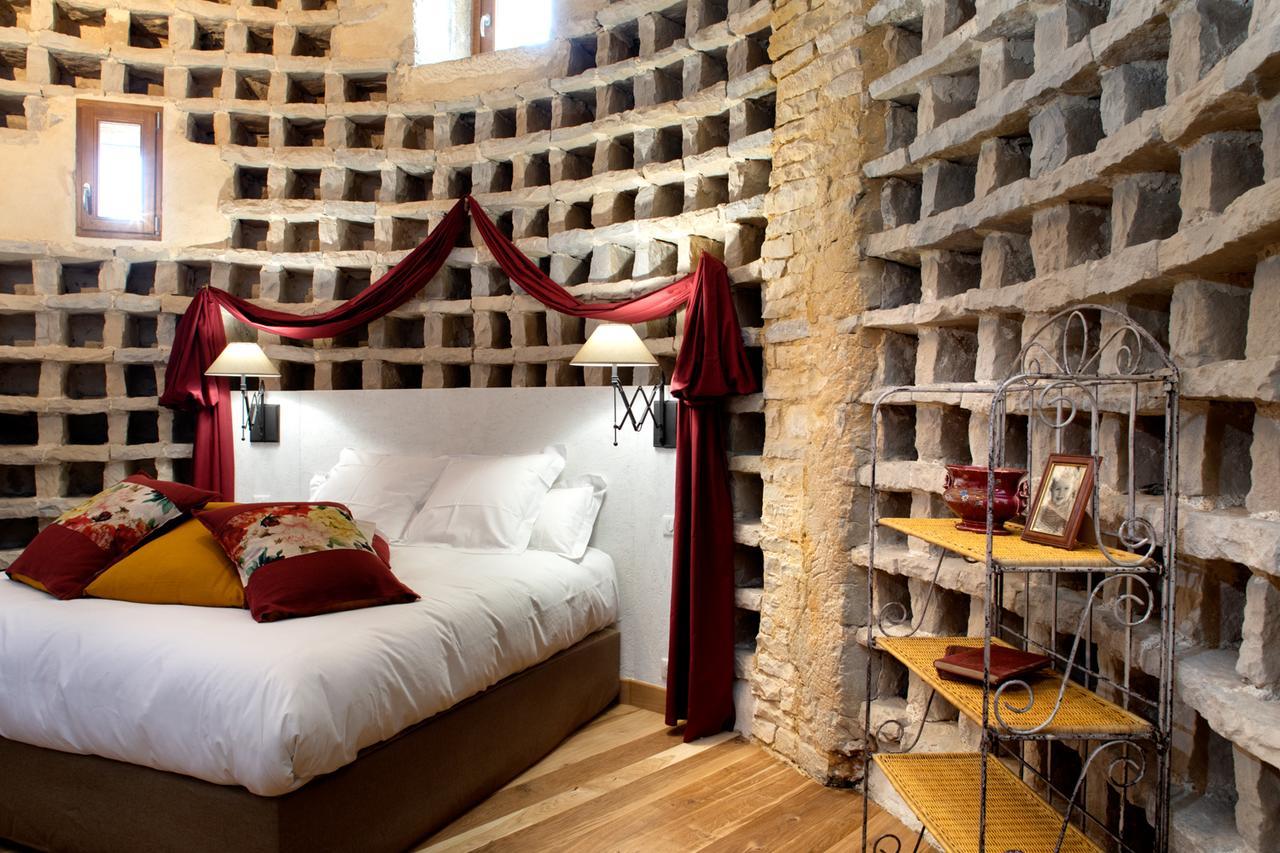 L'Hote Antique - Maison D'Hote- 4 Suites Avec Cuisine Pichanges Екстериор снимка
